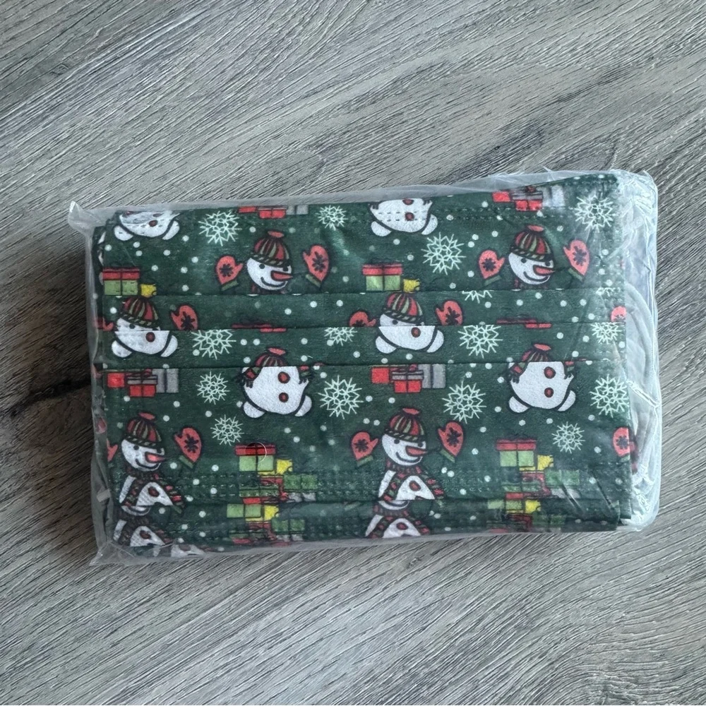 Children’s Holiday Themed Disposable Face Masks